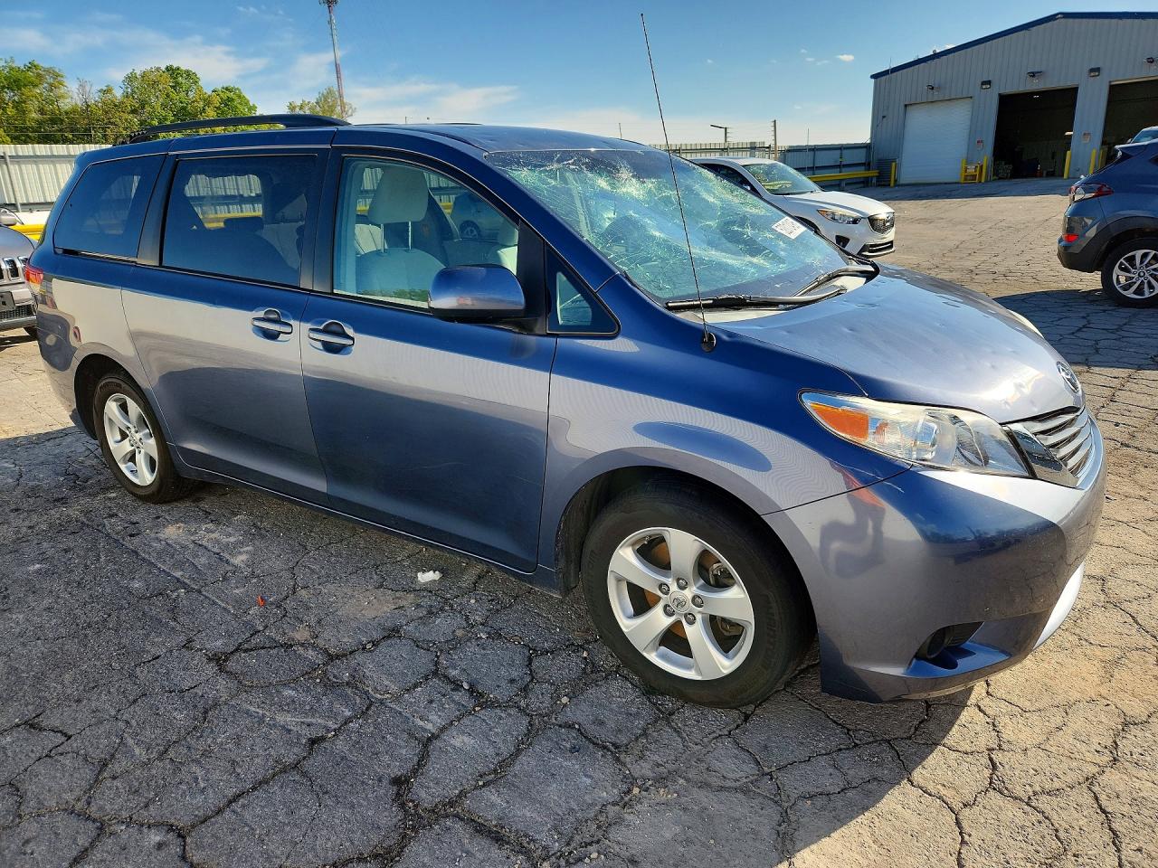 TOYOTA SIENNA 2014 — 5