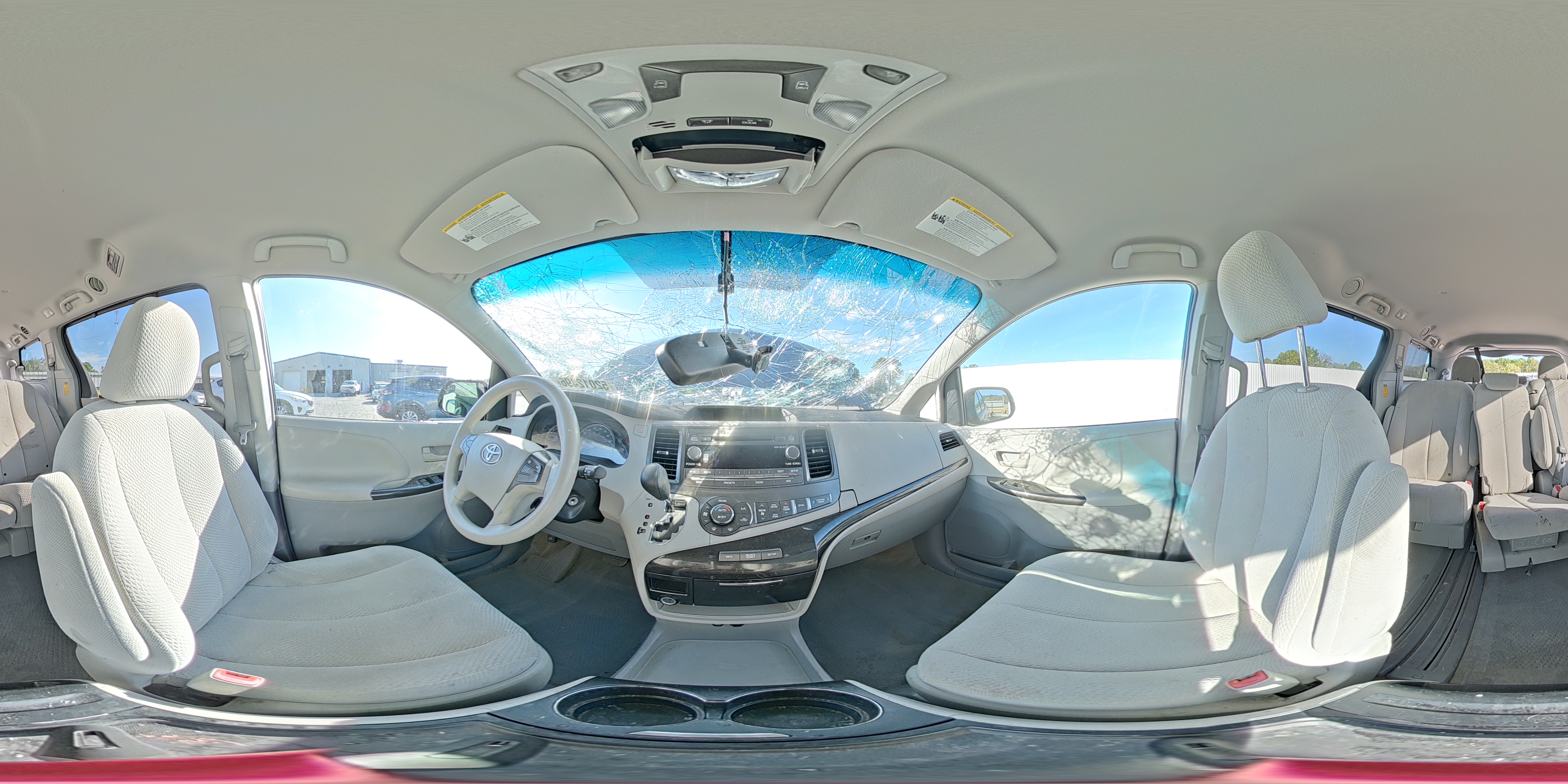 TOYOTA SIENNA 2014 — 15