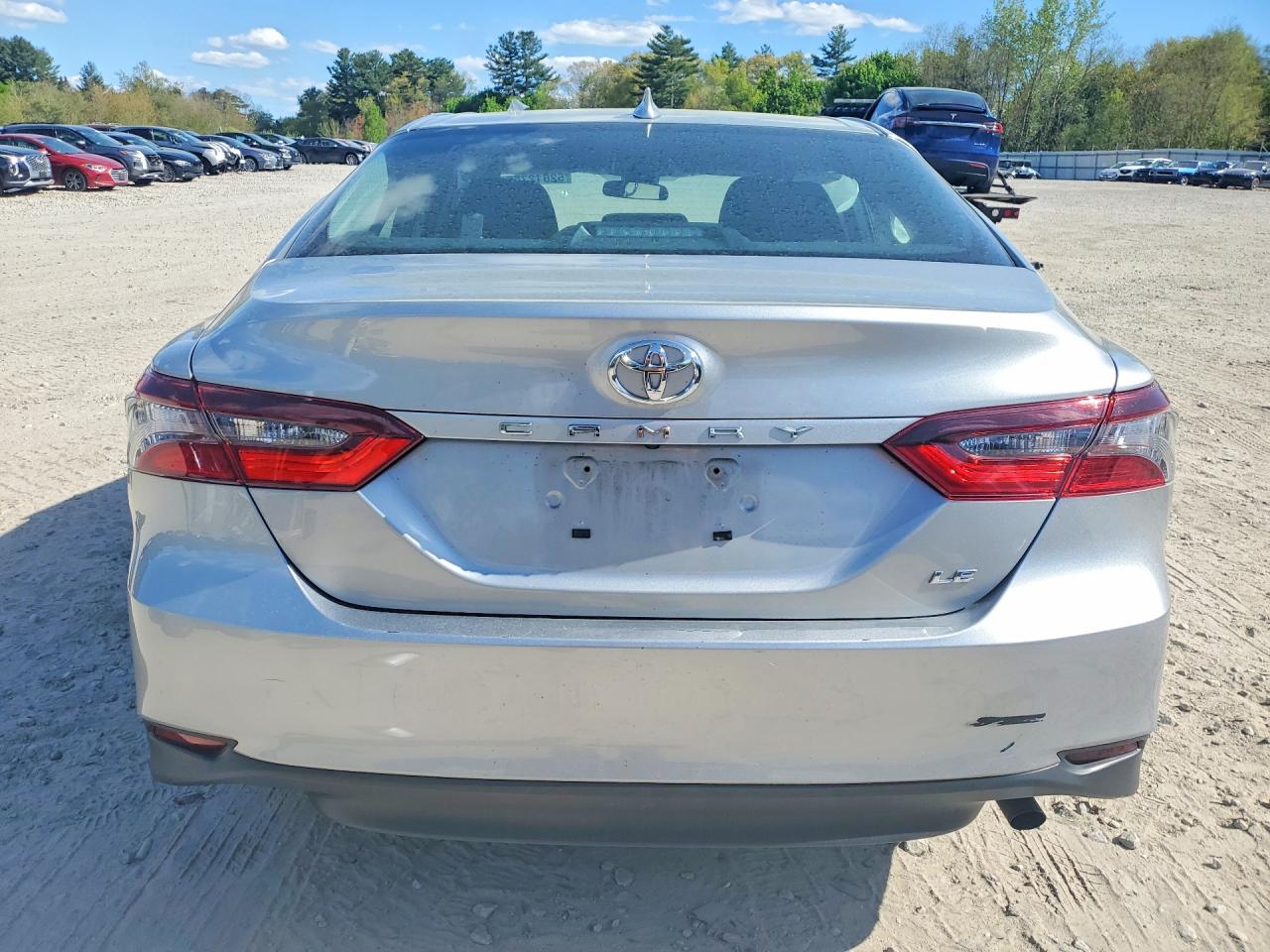 TOYOTA CAMRY 2024 — 7