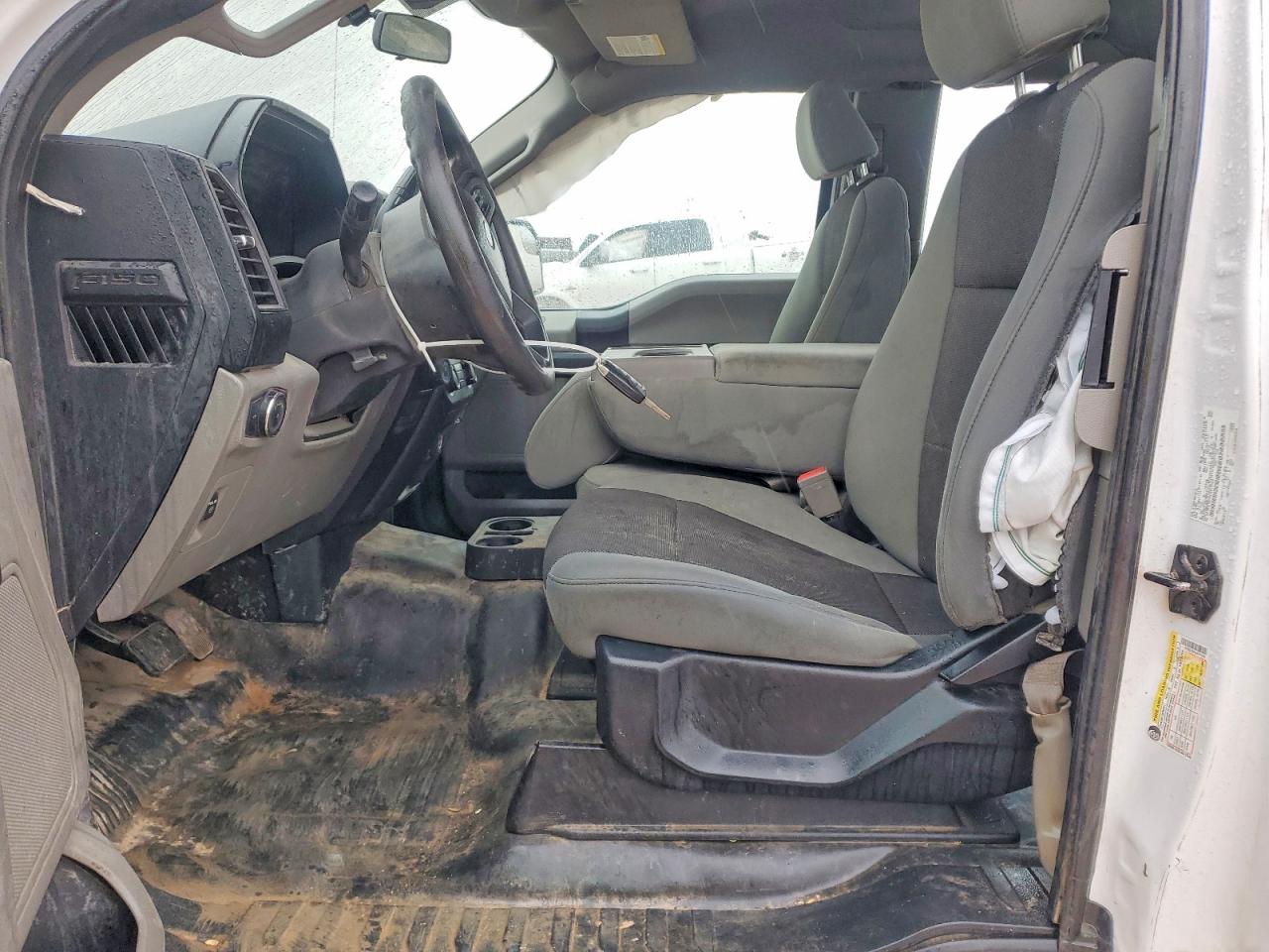 FORD F150 2020 — 8