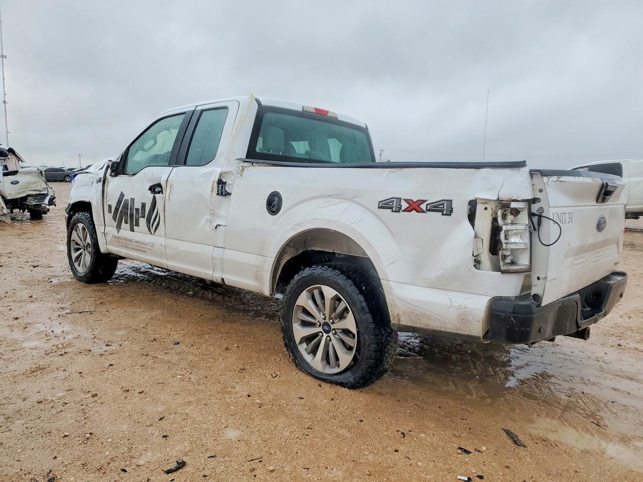 FORD F150 2020 — 3