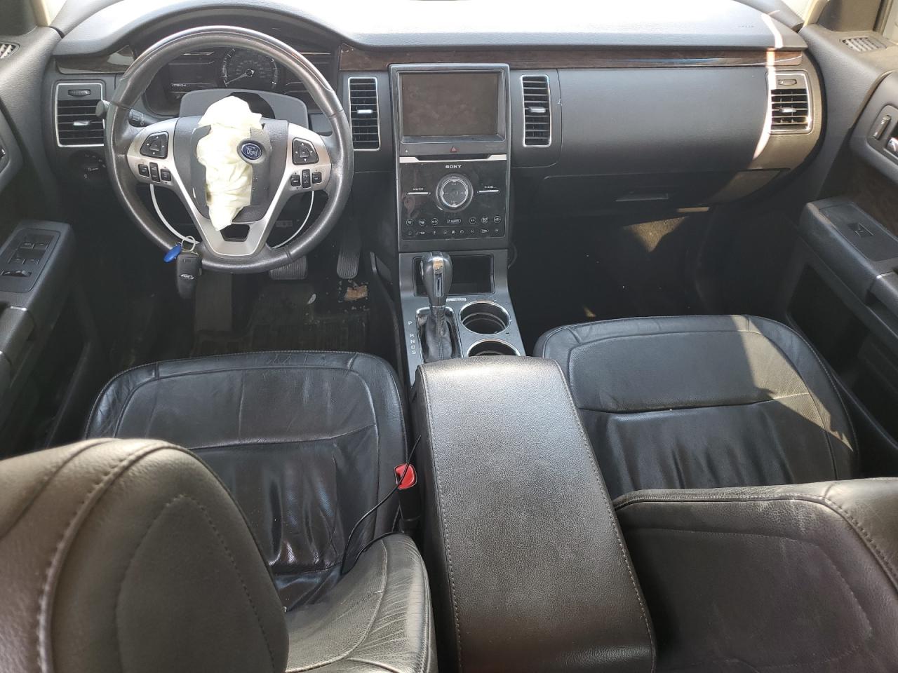 FORD FLEX LIMITED 2013 — 9