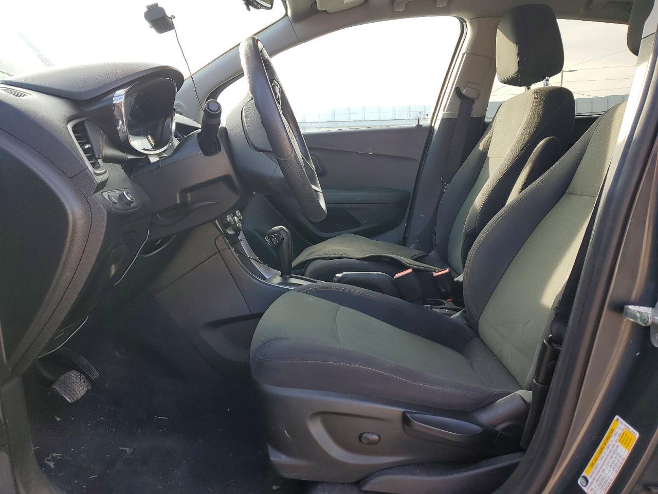 CHEVROLET TRAX 2019 — 8