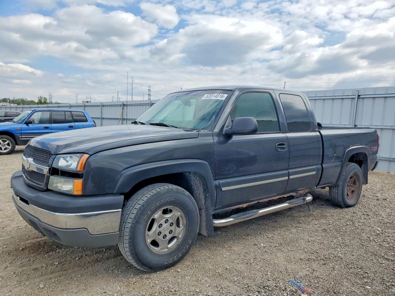 CHEVROLET SILVERADO 2003 — 2