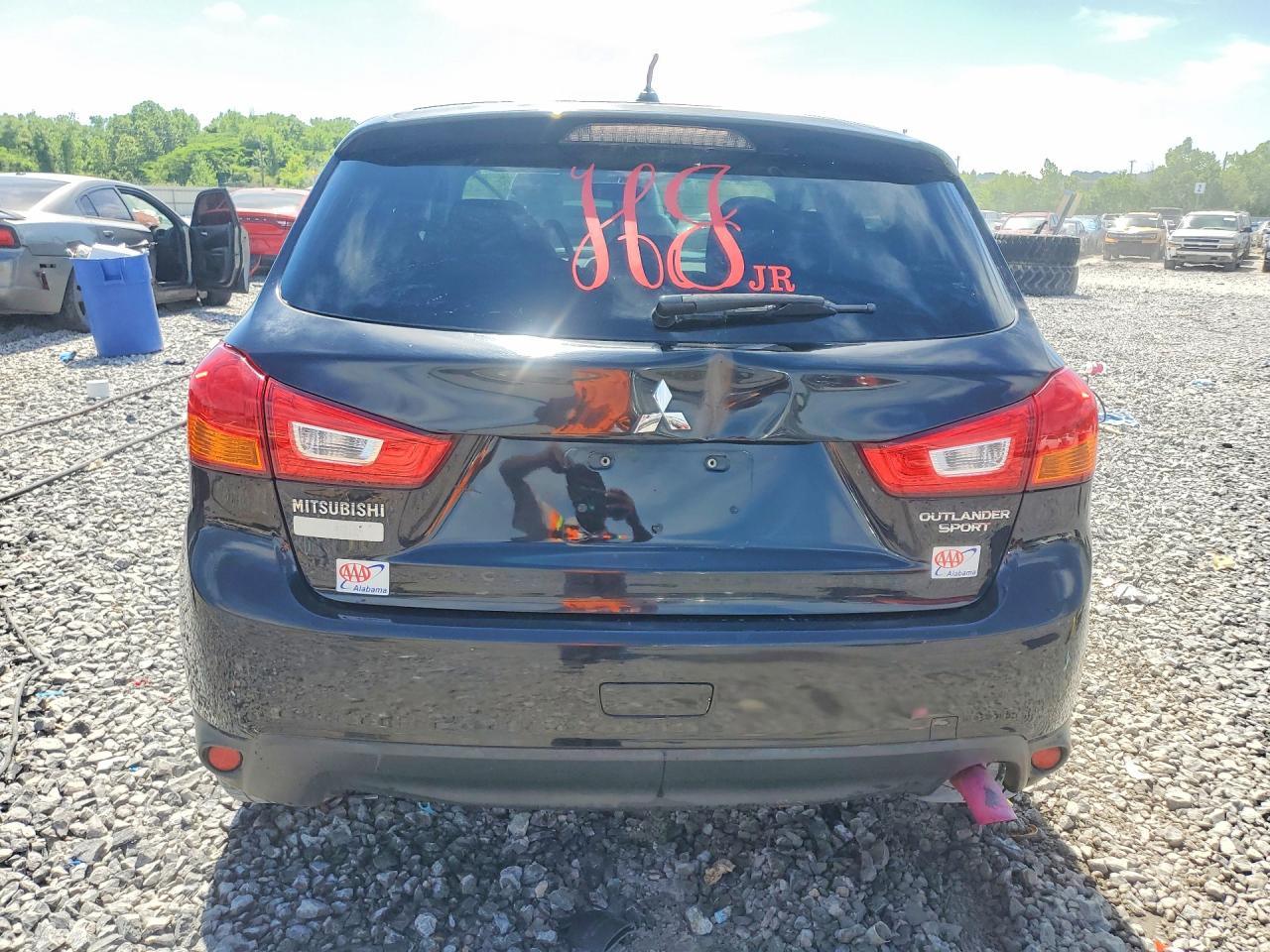 MITSUBISHI OUTLANDER SPORT 2015 — 7