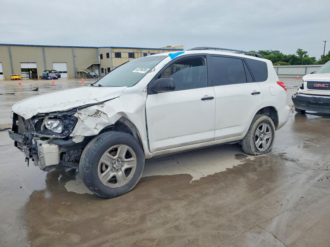 TOYOTA RAV4 2011 — 2