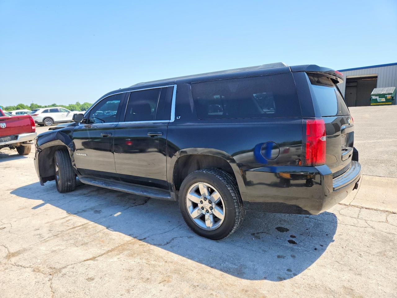 CHEVROLET SUBURBAN 2015 — 3