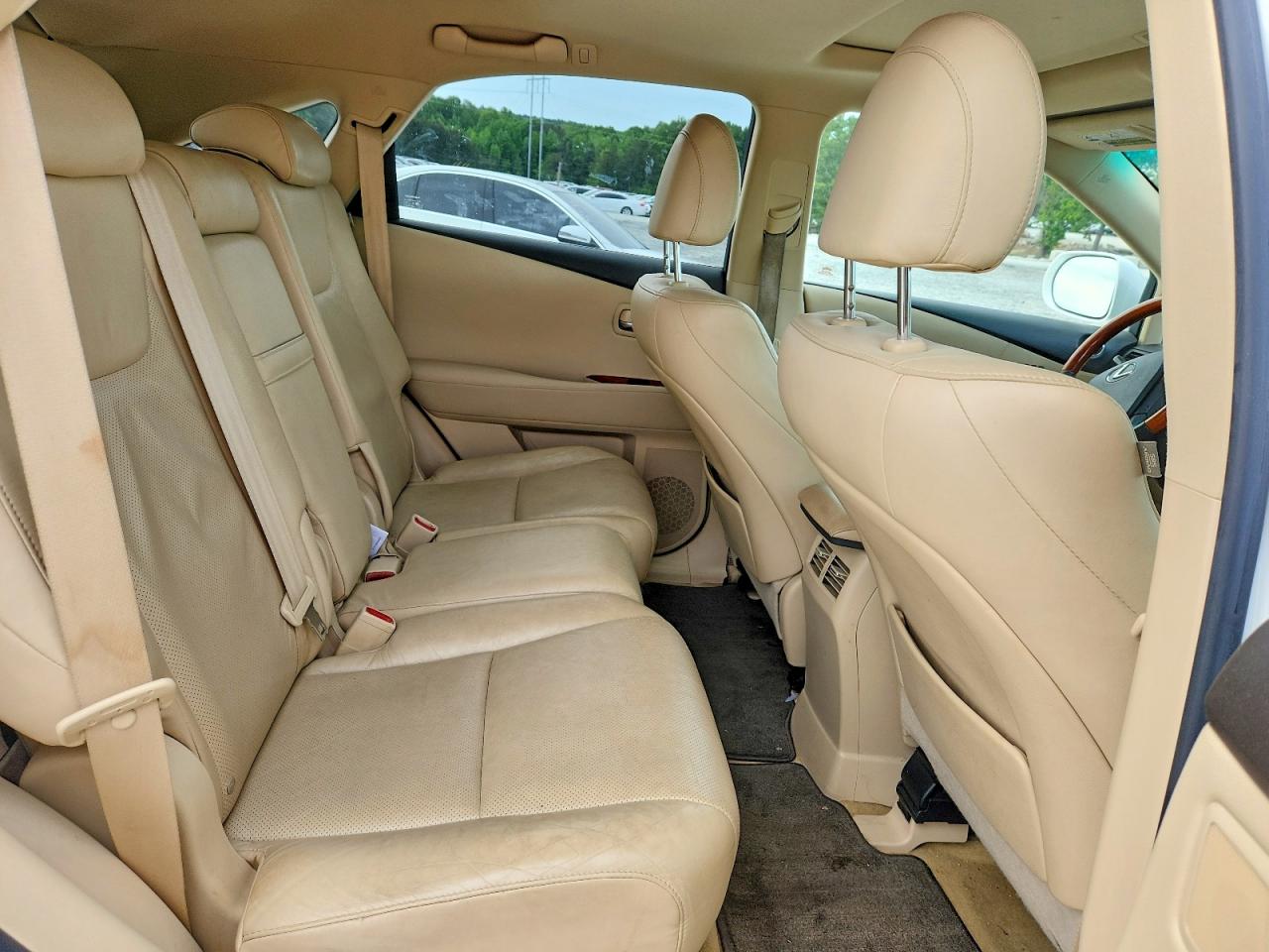 LEXUS RX 2010 — 12