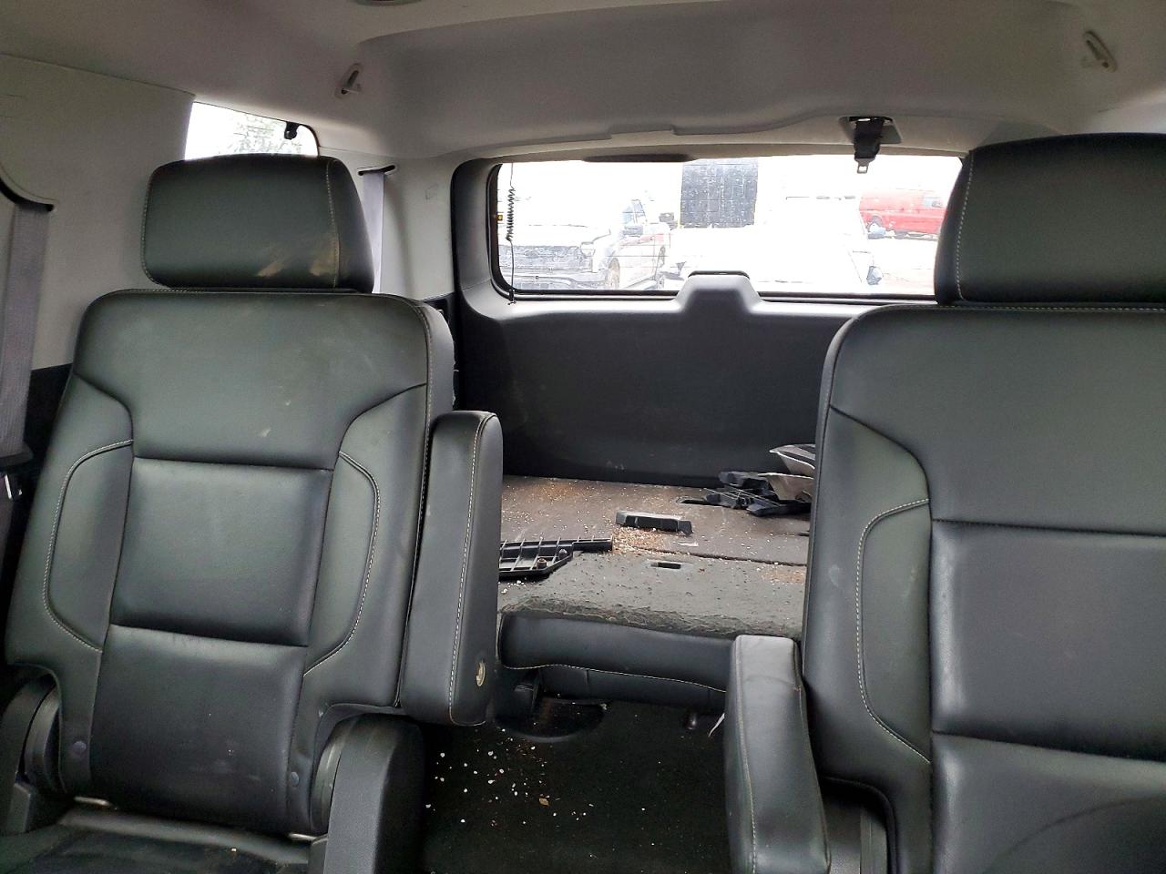 CHEVROLET TAHOE 2015 — 11
