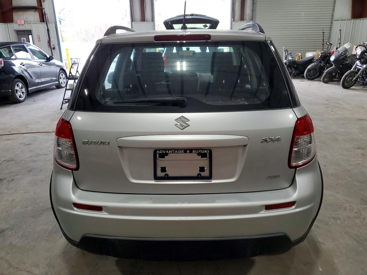 SUZUKI SX4 2012 — 7