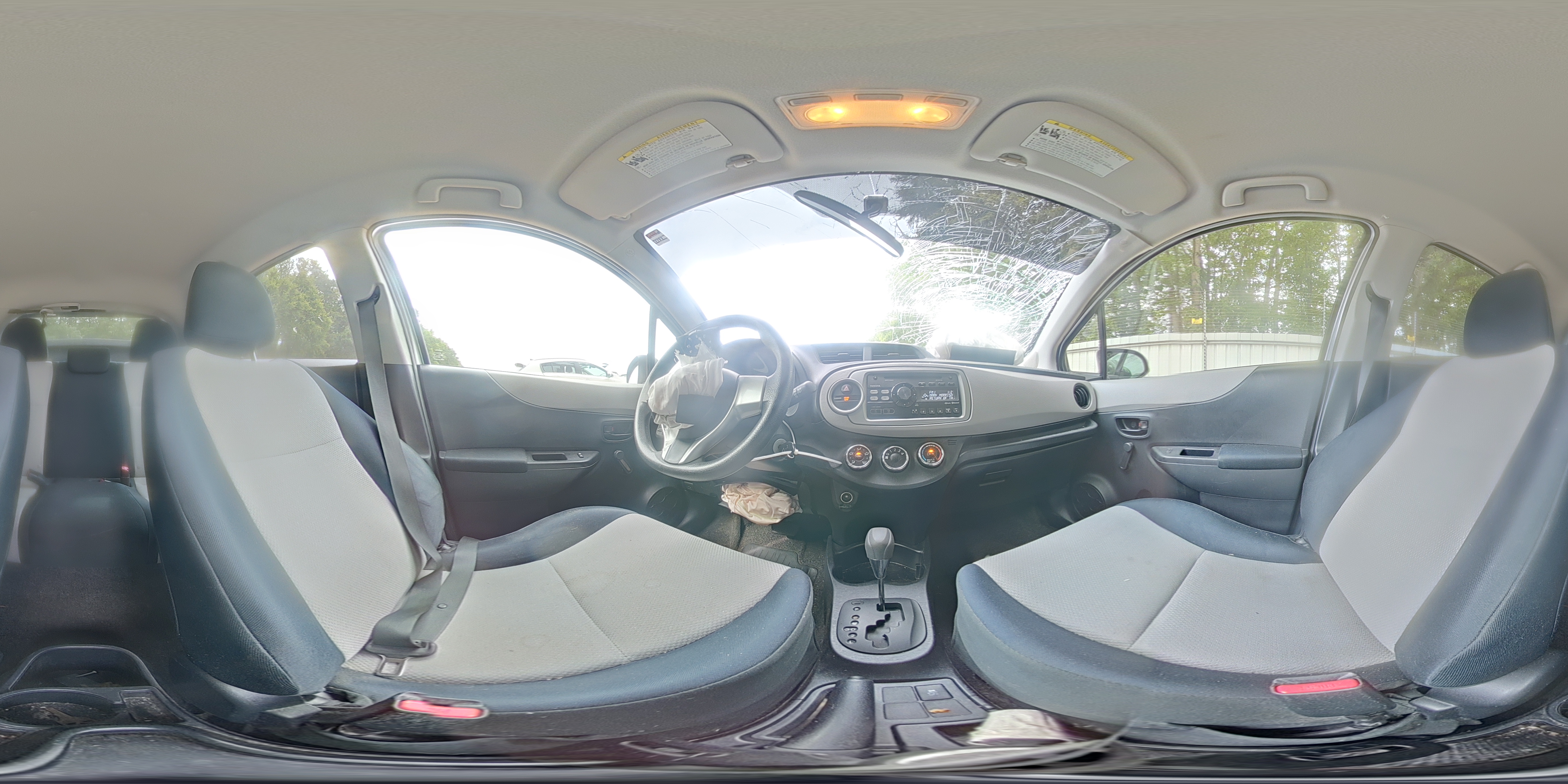 TOYOTA YARIS 2013 — 14