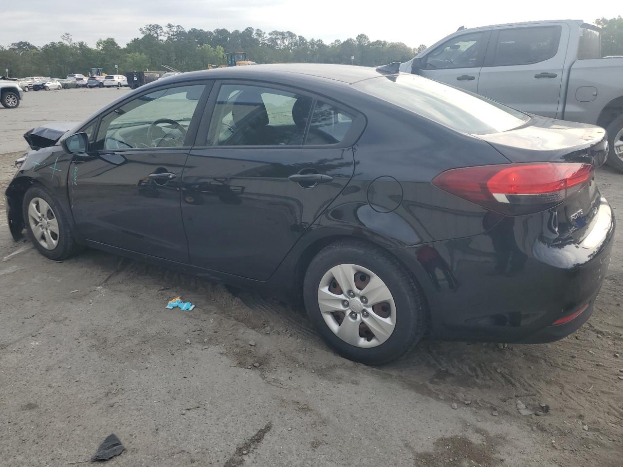 KIA FORTE 2018 — 3