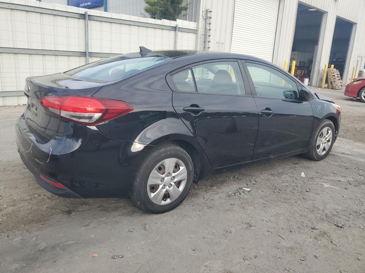 KIA FORTE 2018 — 4