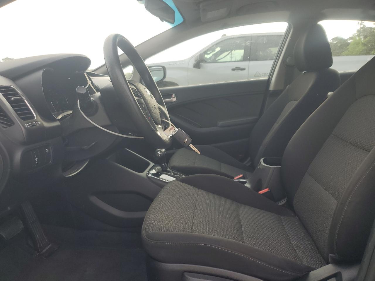 KIA FORTE 2018 — 8