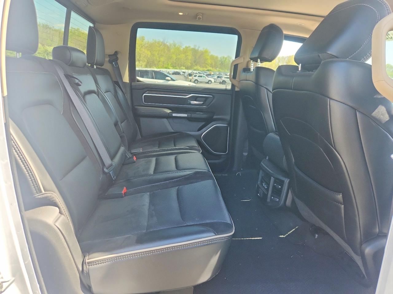 RAM 1500 2020 — 11