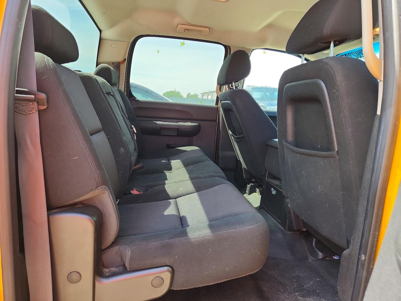 CHEVROLET SILVERADO 2012 — 11