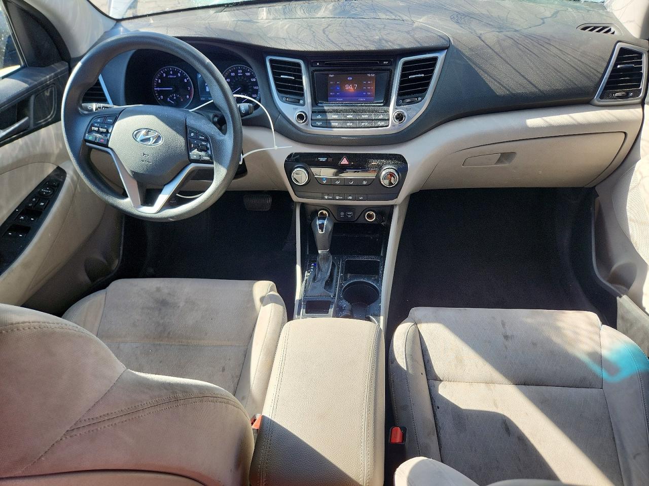 HYUNDAI TUCSON 2017 — 9