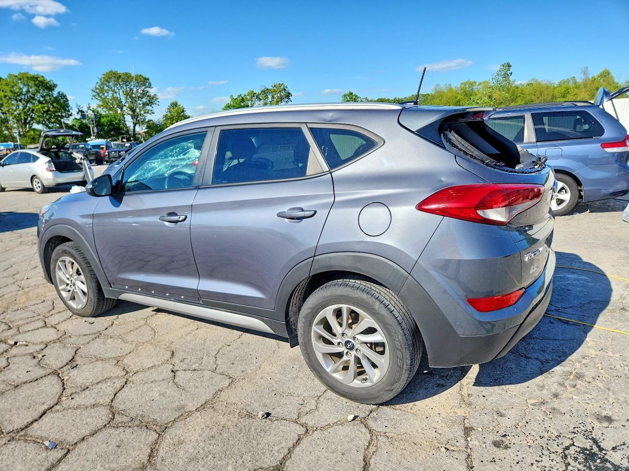 HYUNDAI TUCSON 2017 — 3