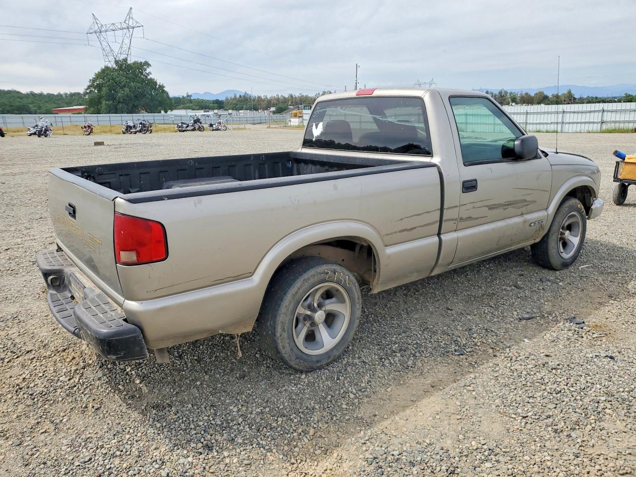 CHEVROLET S TRUCK 1999 — 4