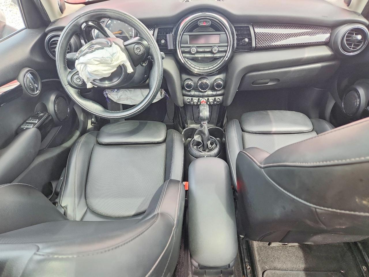 MINI COOPER 2016 — 9