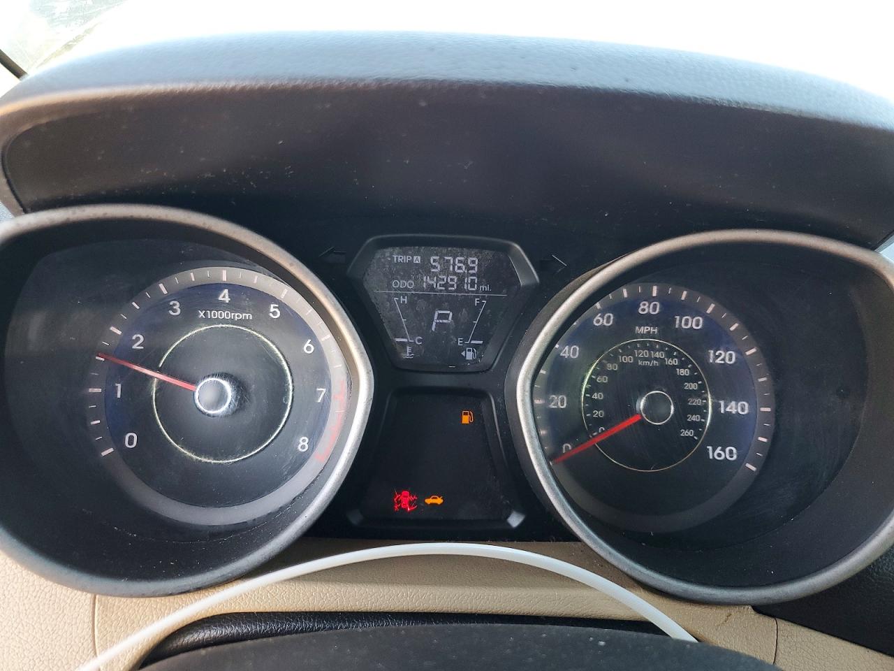 HYUNDAI ELANTRA 2012 — 10