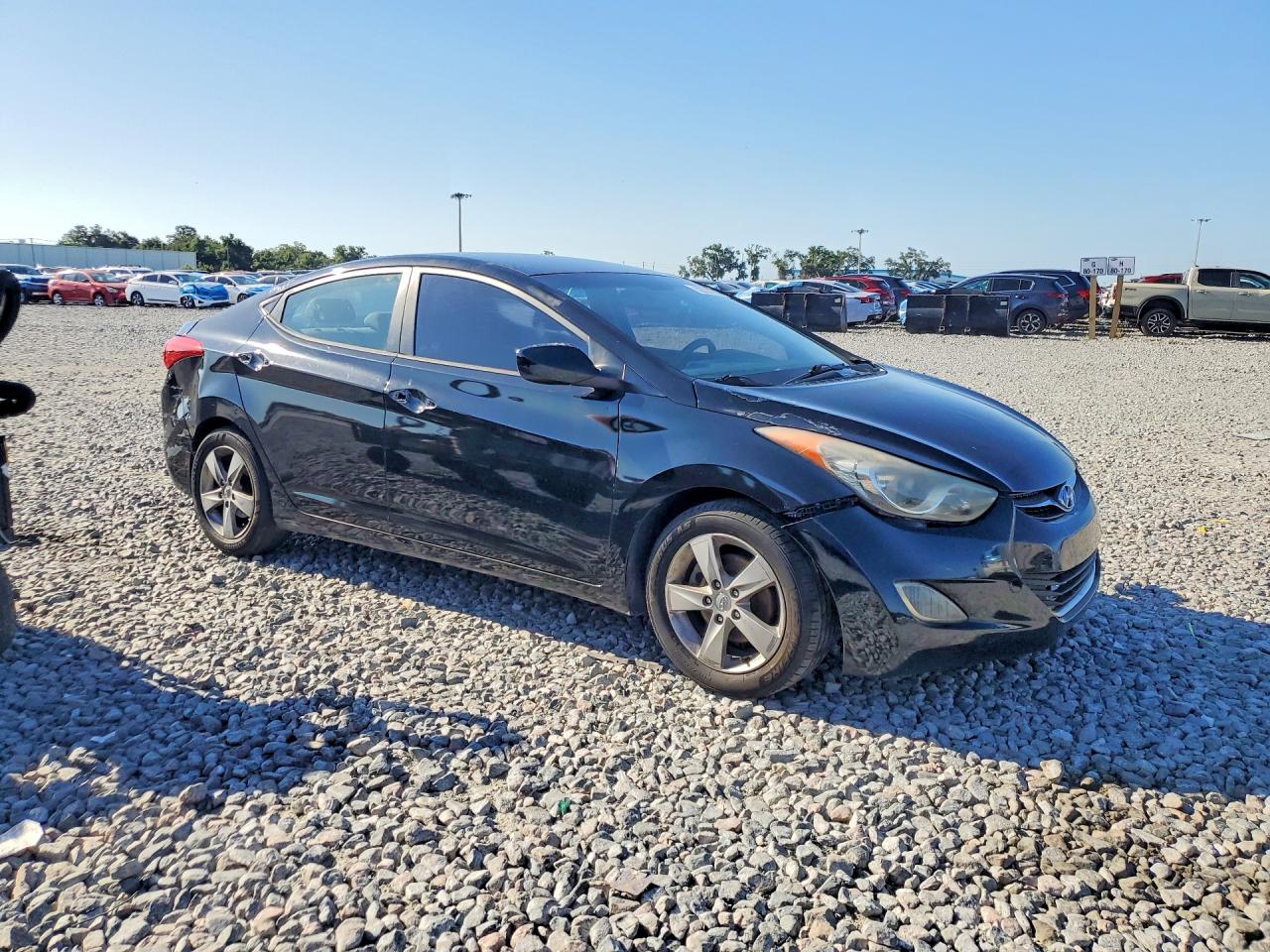 HYUNDAI ELANTRA 2012 — 5