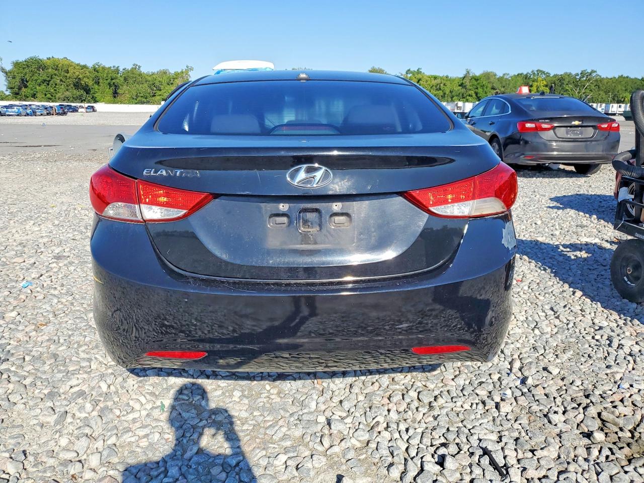 HYUNDAI ELANTRA 2012 — 7