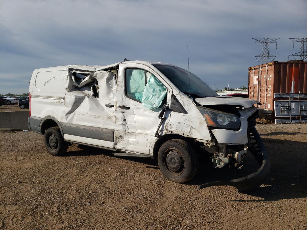 FORD TRANSIT T-250 2016 — 5