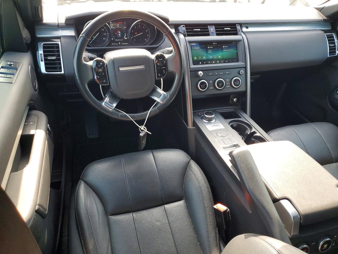 LAND ROVER DISCOVERY 2020 — 9