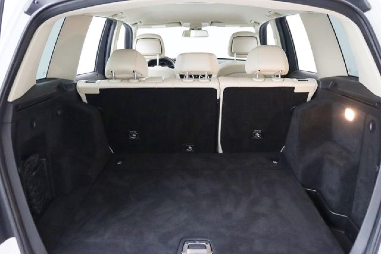 MERCEDES-BENZ GLK 2015 — 20