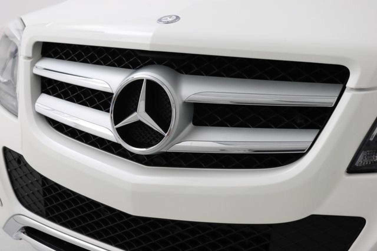MERCEDES-BENZ GLK 2015 — 12
