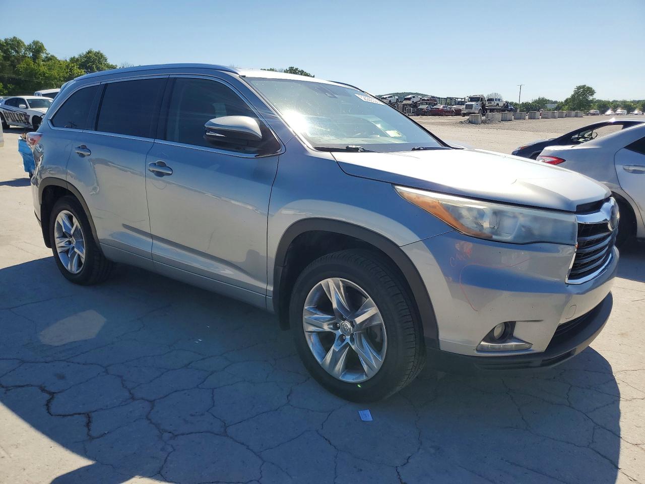 TOYOTA HIGHLANDER 2015 — 5