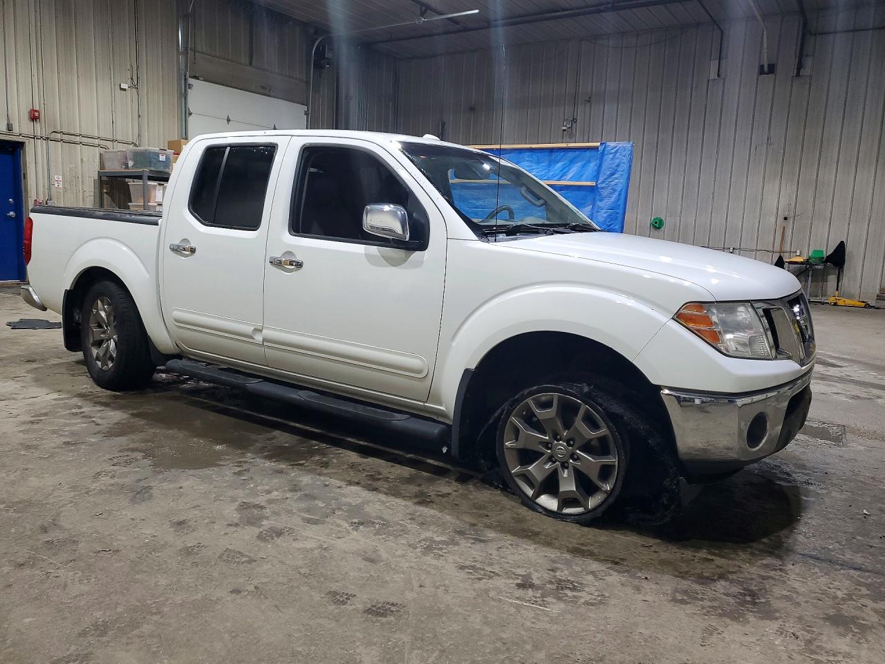 NISSAN FRONTIER 2016 — 5