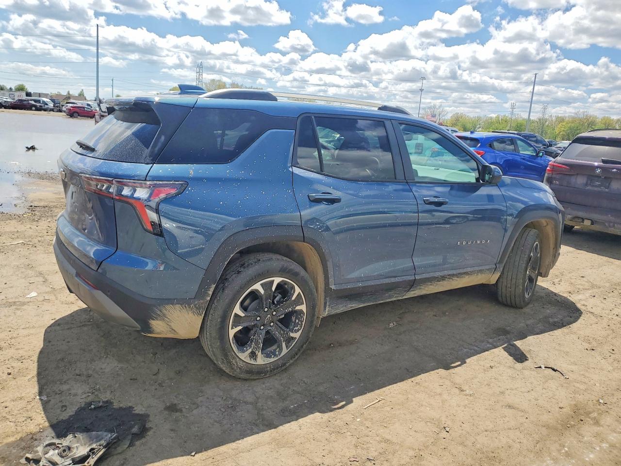 CHEVROLET EQUINOX 2025 — 4