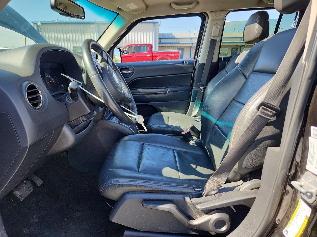 JEEP PATRIOT 2016 — 8