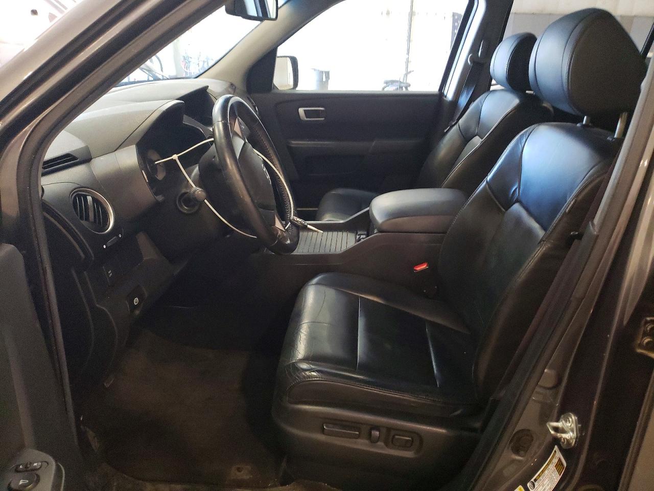 HONDA PILOT 2011 — 8