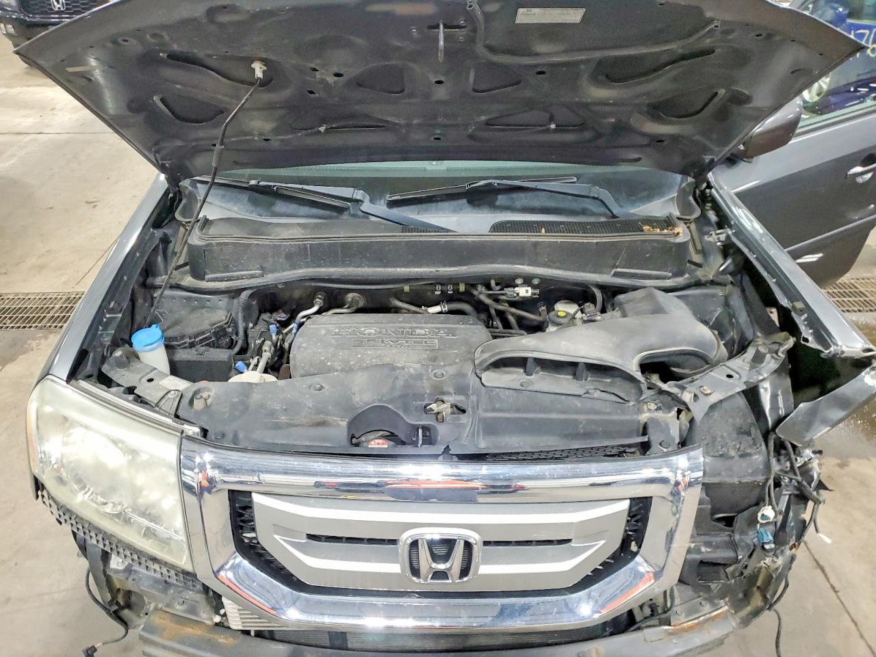 HONDA PILOT 2011 — 13