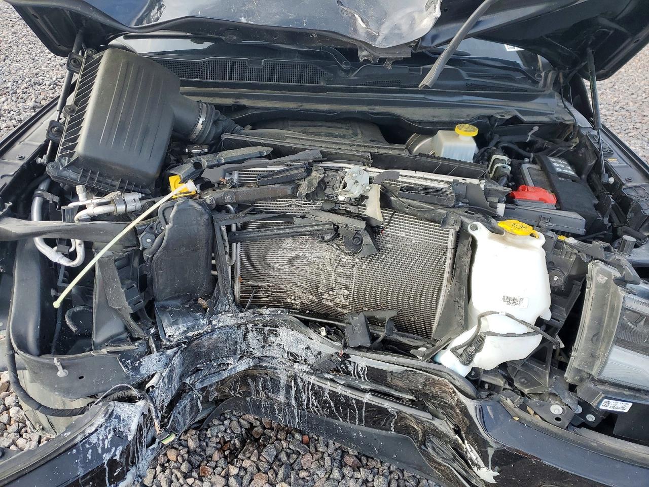RAM 1500 2023 — 12