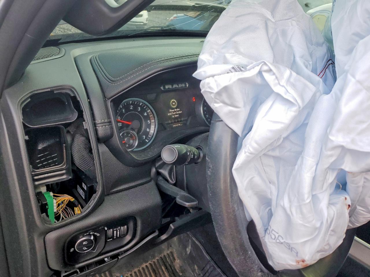 RAM 1500 2023 — 10
