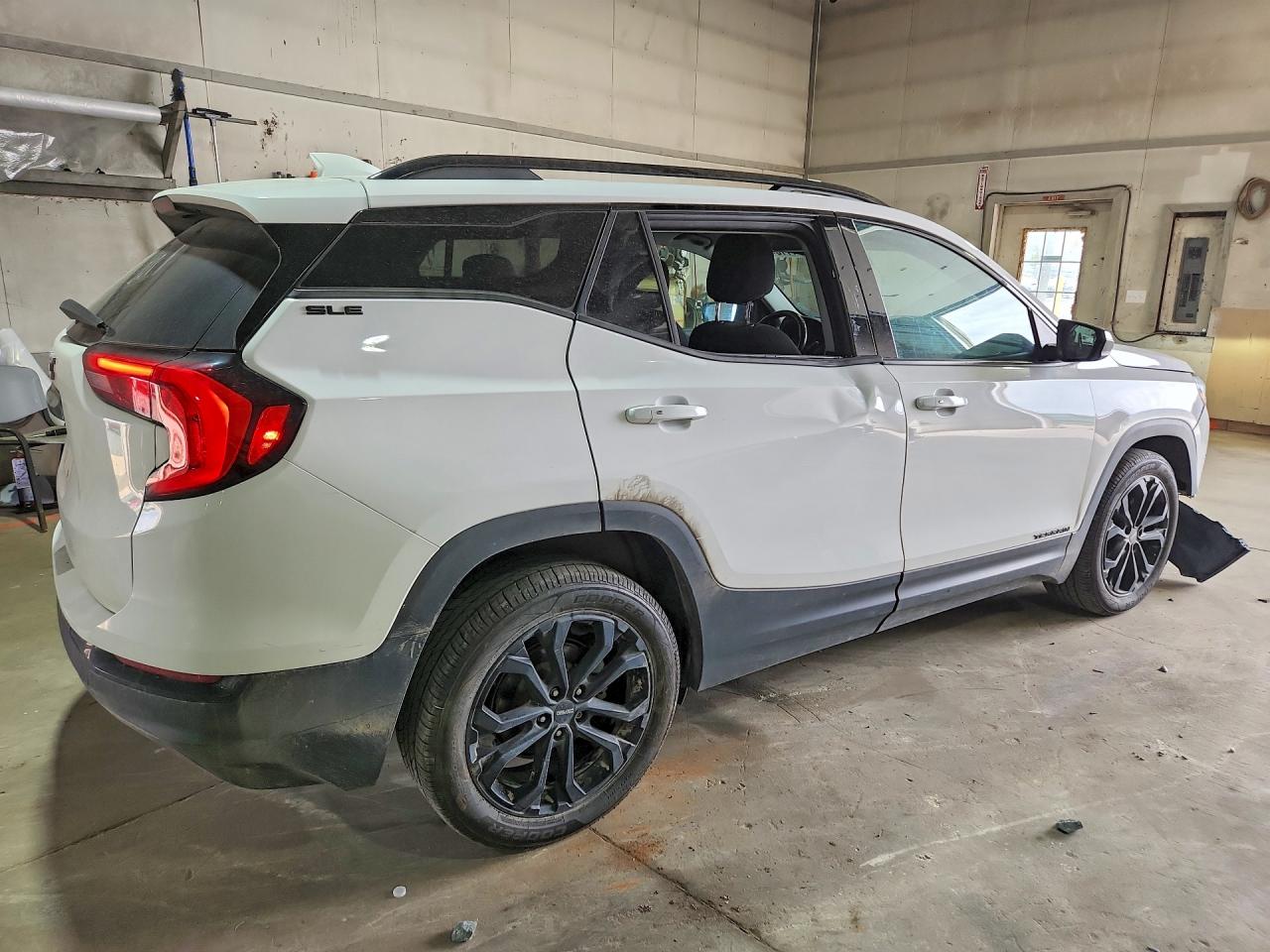 GMC TERRAIN 2019 — 4