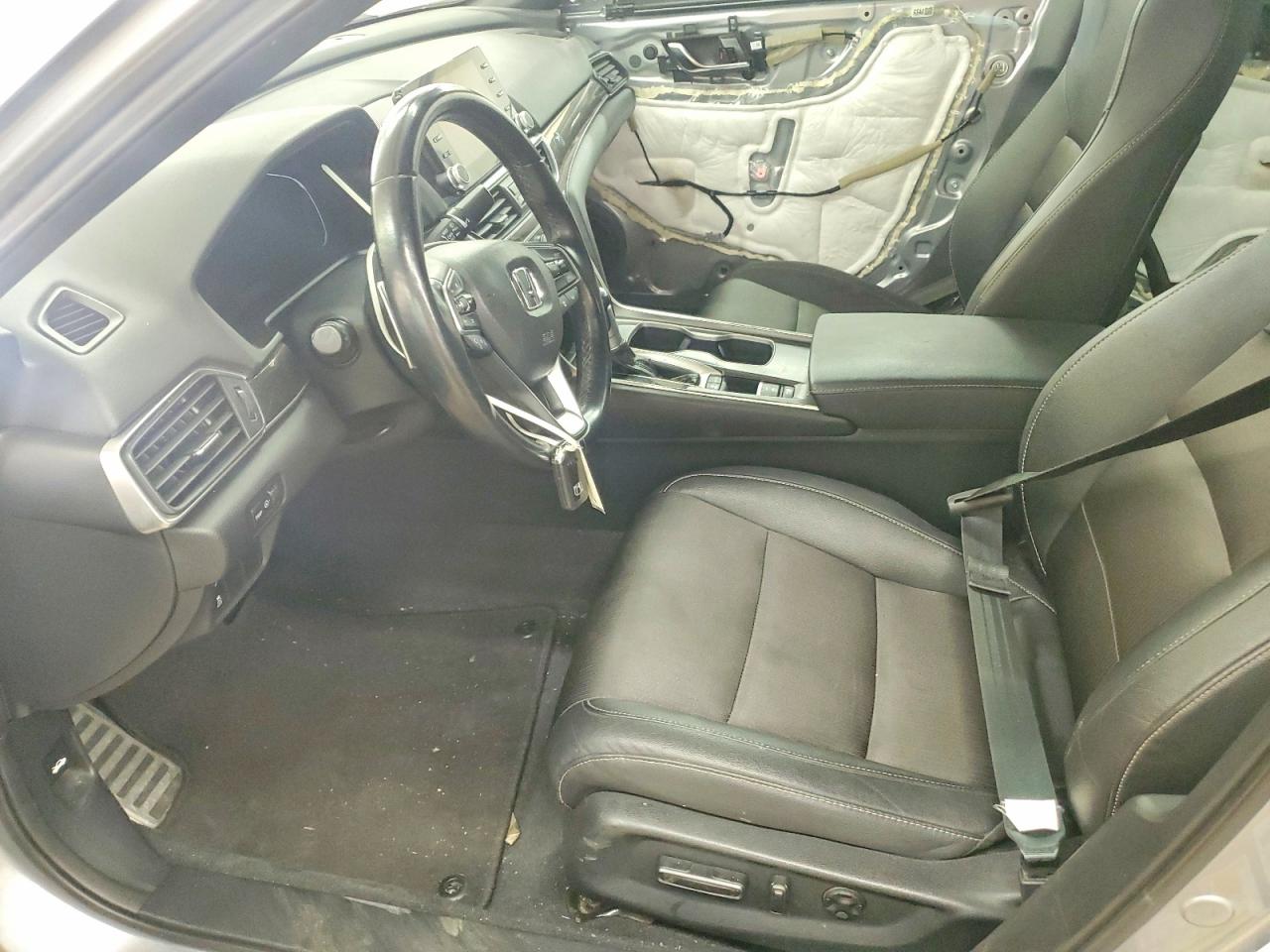 HONDA ACCORD 2020 — 8