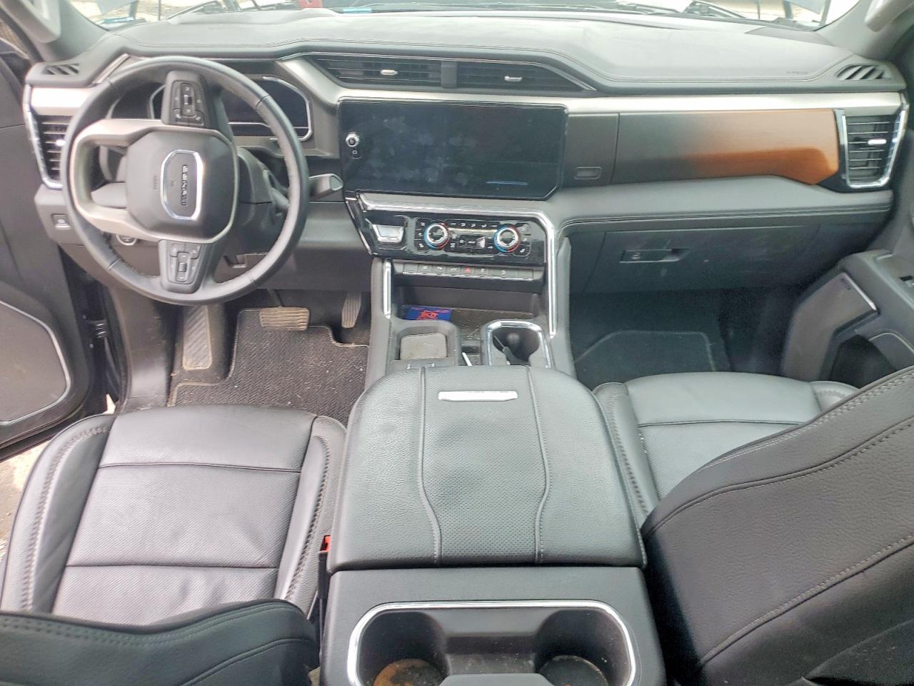 GMC SIERRA 2025 — 9