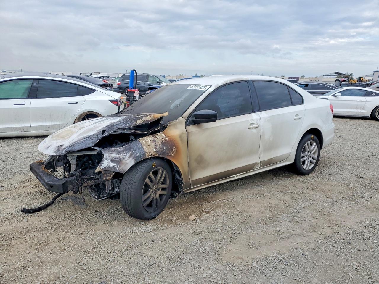 VOLKSWAGEN JETTA 2015 — 2