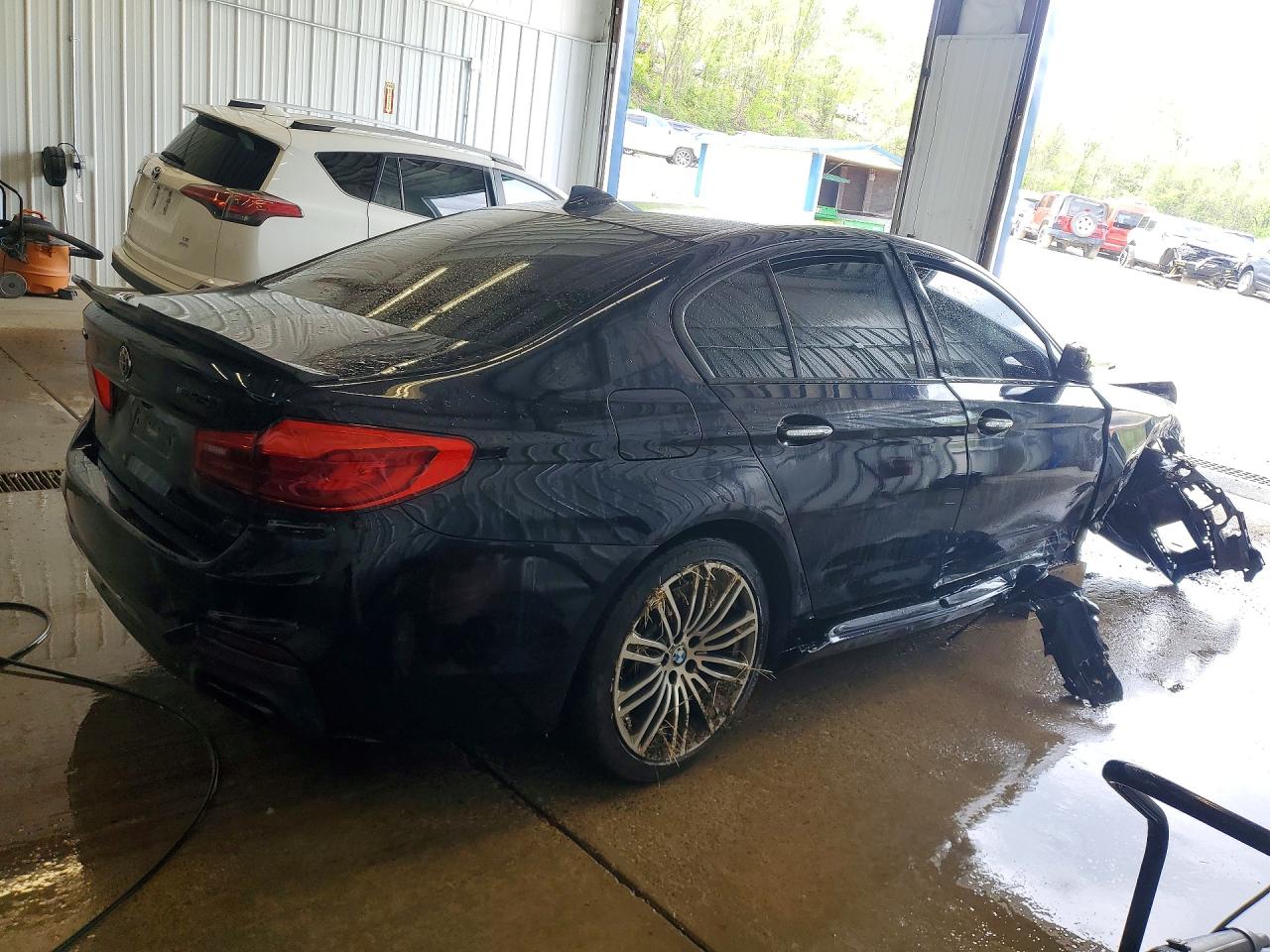 BMW M550XI 2018 — 4