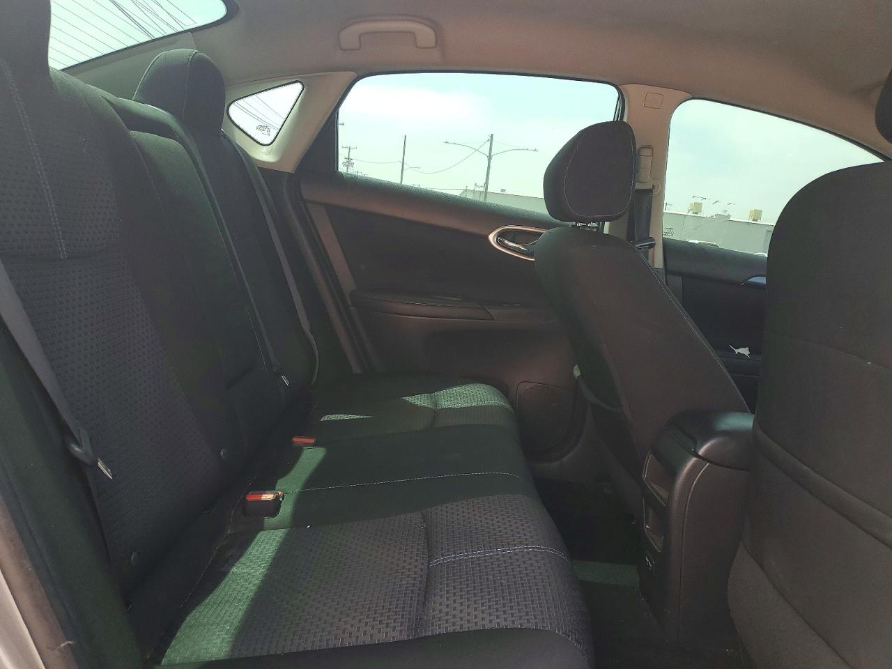 NISSAN SENTRA 2018 — 11