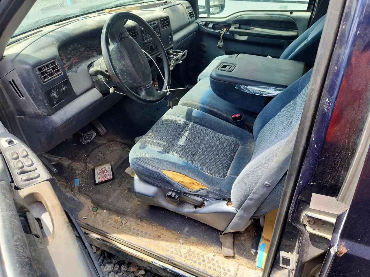 FORD F350 2001 — 8