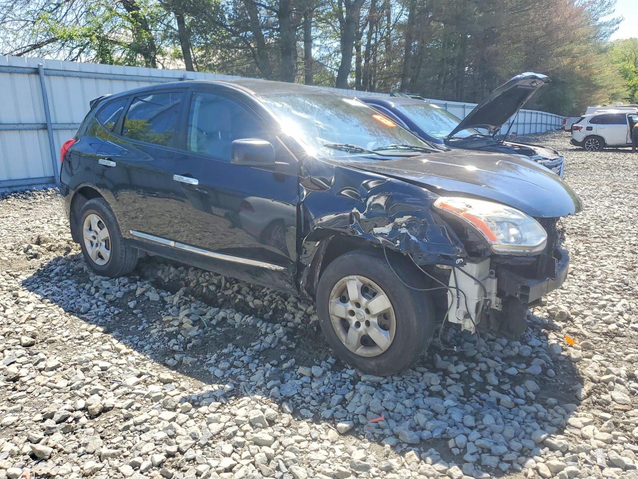 NISSAN ROGUE 2011 — 5