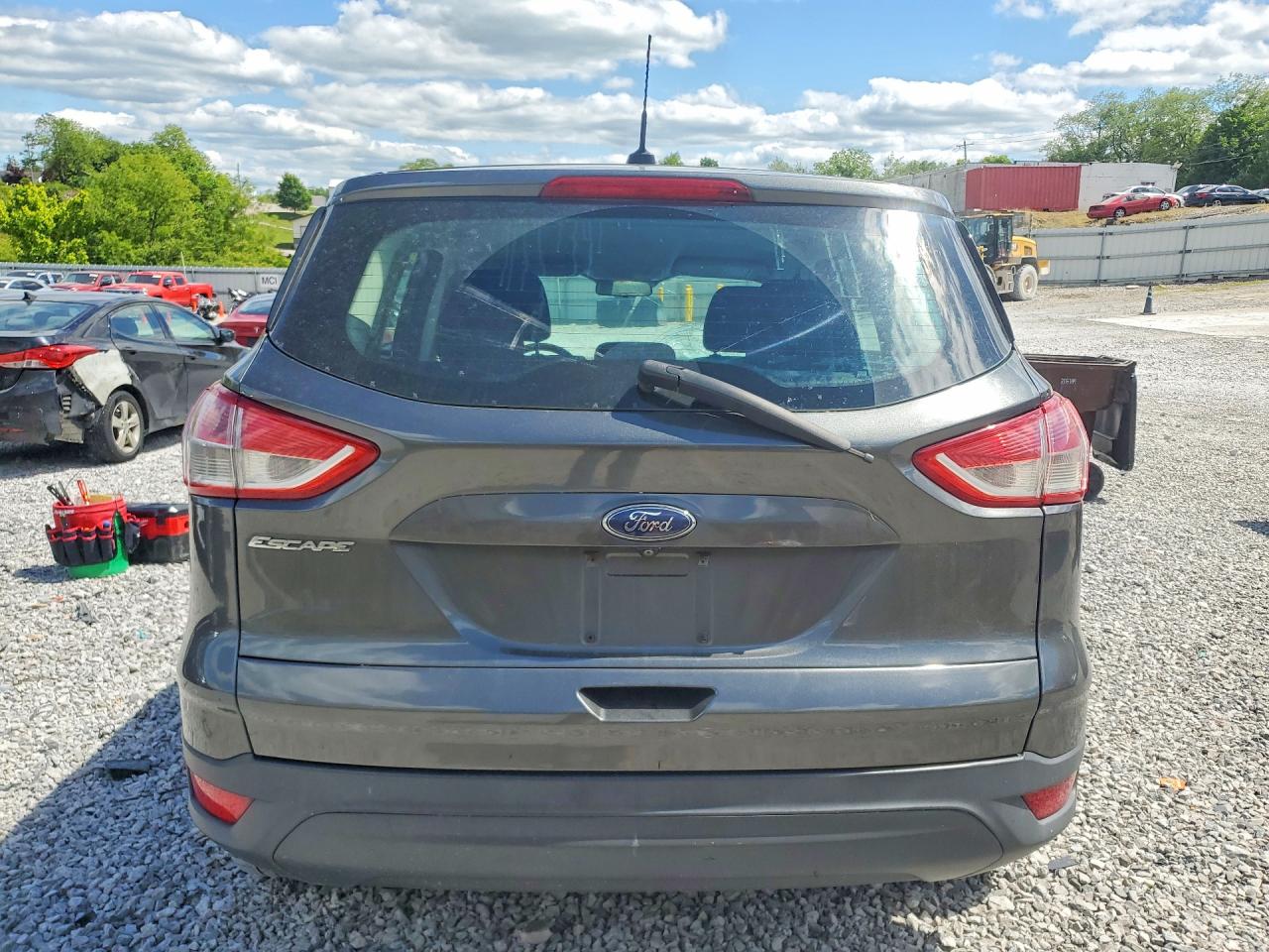 FORD ESCAPE 2016 — 7