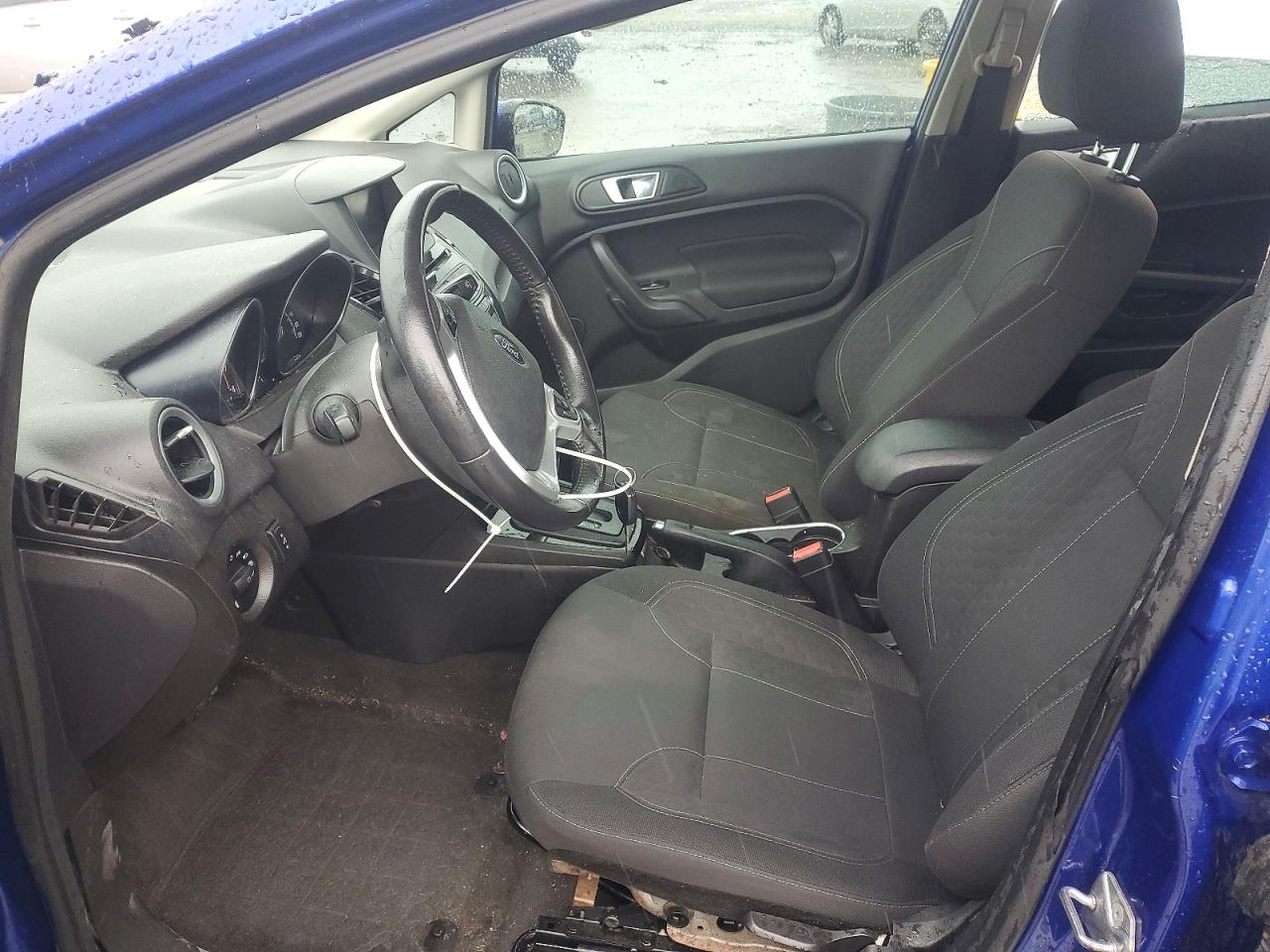 FORD FIESTA 2015 — 8
