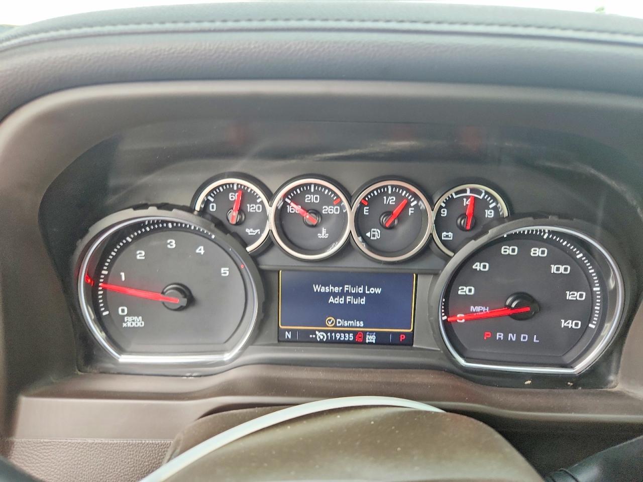 CHEVROLET SILVERADO 2022 — 10